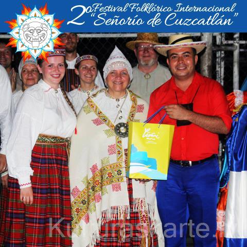 Starptautiskais folkloras festivāls Salvadorā 